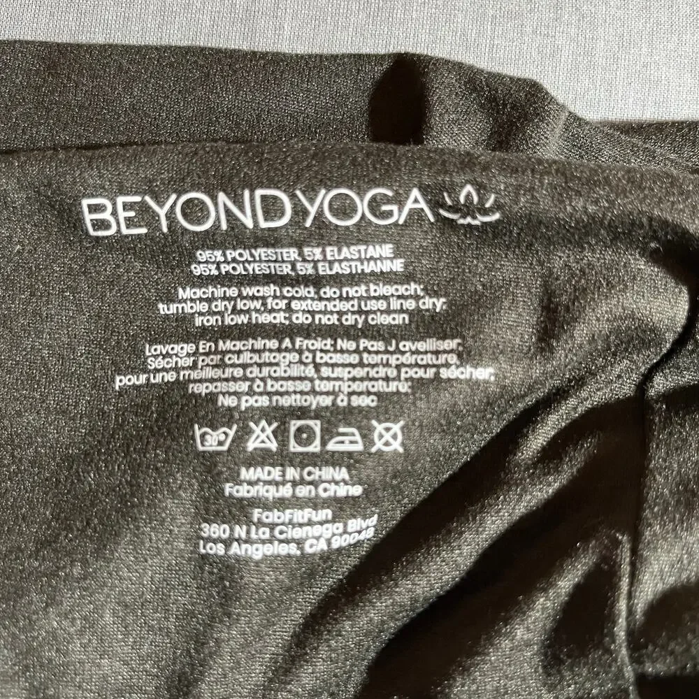 Beyond Yoga‎ Hidden Pocket Infinity Scarf Womens One Size Black Lightweight